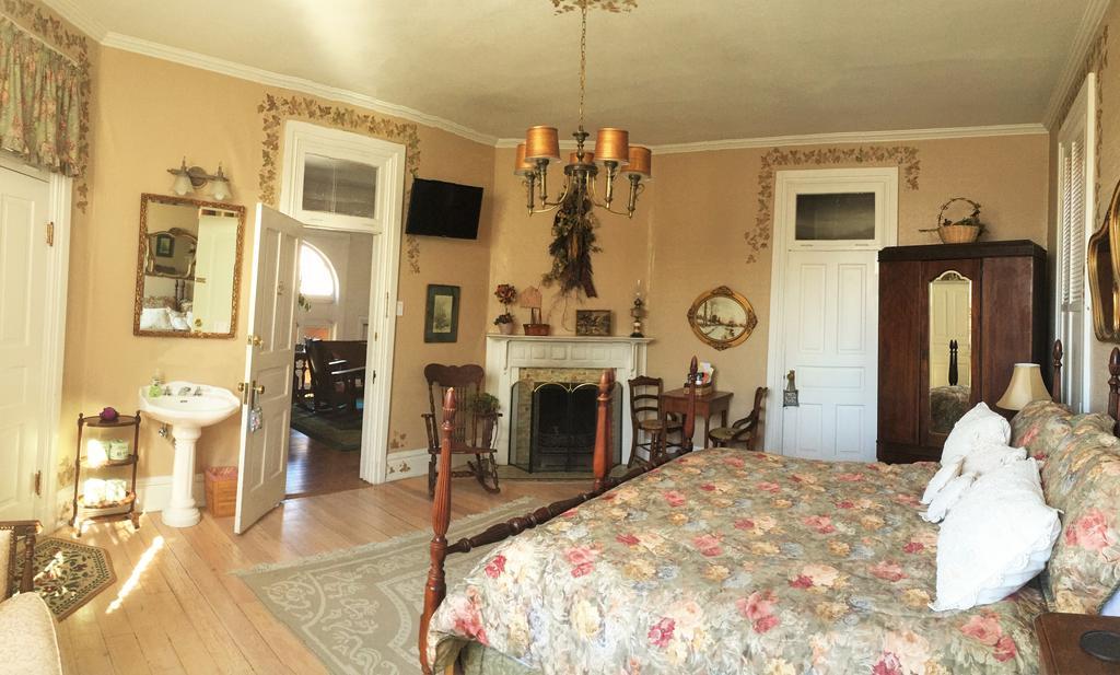 Historic Ellerbeck Mansion Bed & Breakfast Солт Лейк Сити Стая снимка